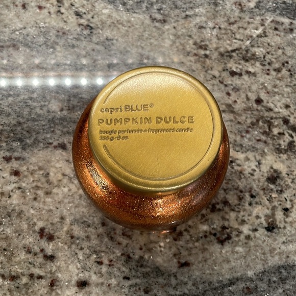 Pumpkin Dulce Candle Glitz Capri Blue. Pumpkin Dulce Capri Blue Glitz Candle 8oz - Picture 5 of 8